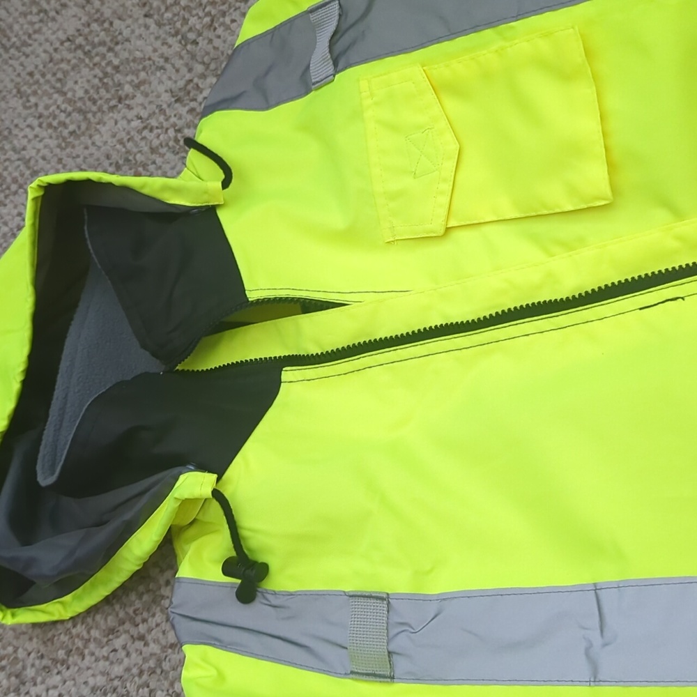 Coat - Picture 3 of 4